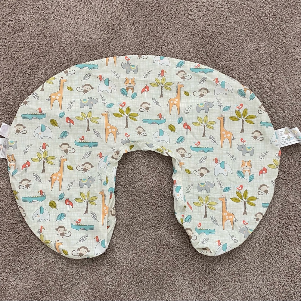 🌿Boppy nursing pillow cover